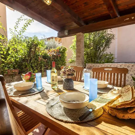 Apartment F4 - G2- Baia De Bahas By Interhome