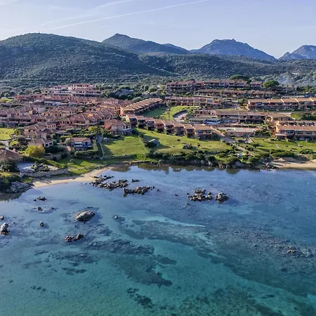 Apartment Apartment F4 - G2- Baia De Bahas By Interhome Golfo Aranci